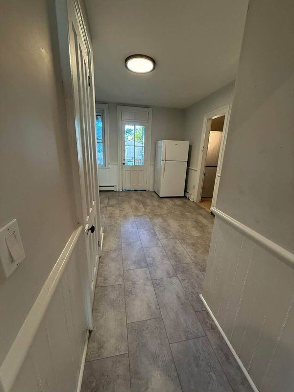 449 2nd St - Photo 4 of 18
