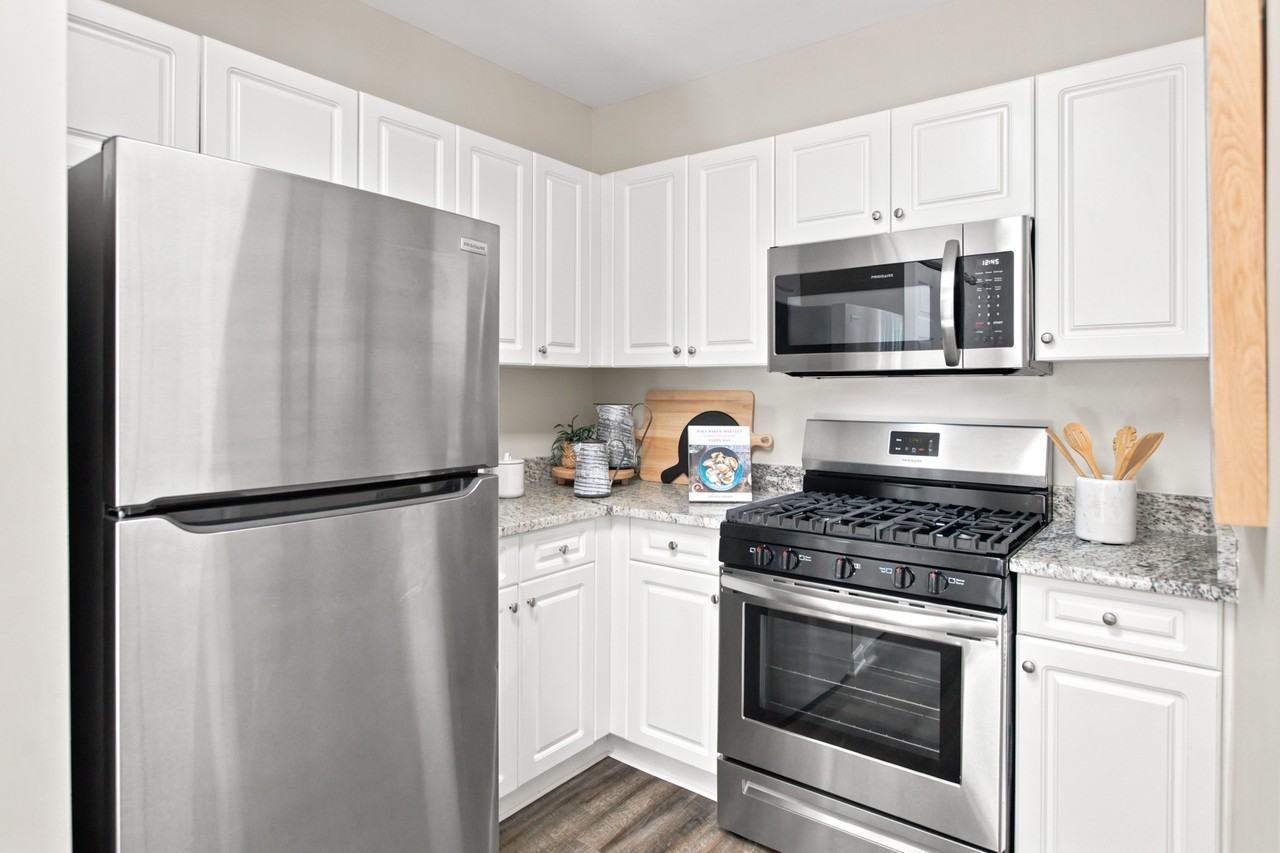 The Ledges Apartment Homes - Photo 3 of 38