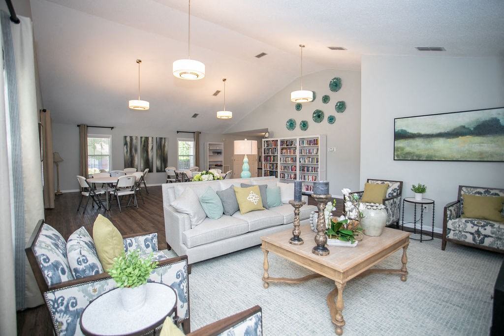 Bellevue Senior Living - Photo 6 of 19
