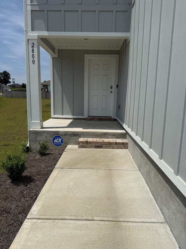 2800 Tallgrass Ct - Photo 2 of 15