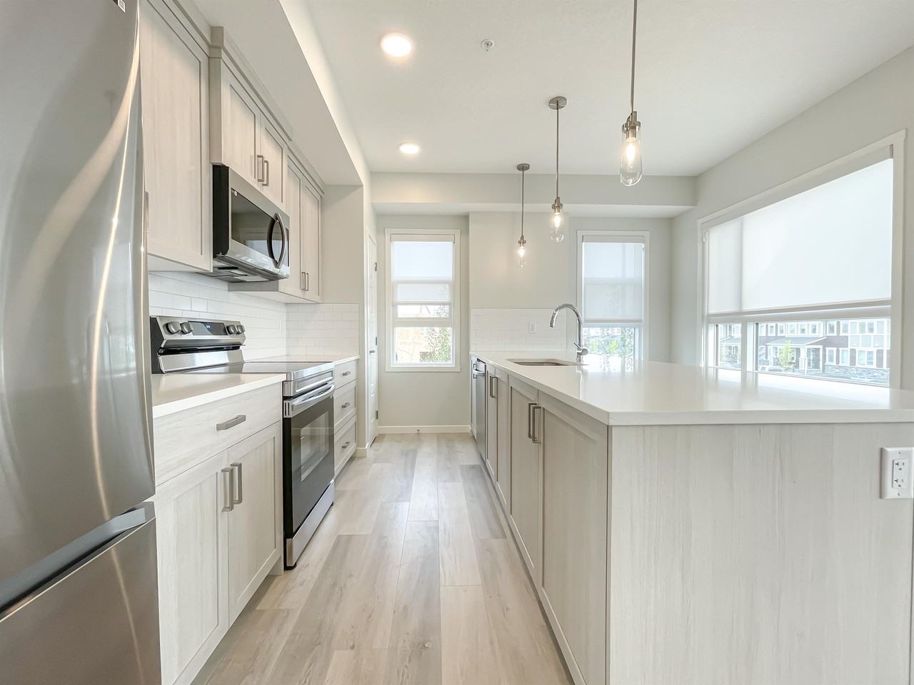 80 Carrington Plaza Nw Unit 212 - Photo 3 of 21