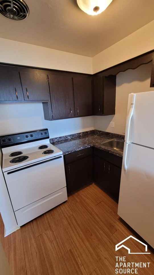 7300 W North Ave #5B - Photo 3 of 16