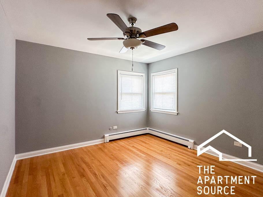 3835 N Narragansett Ave #3E - Photo 7 of 16