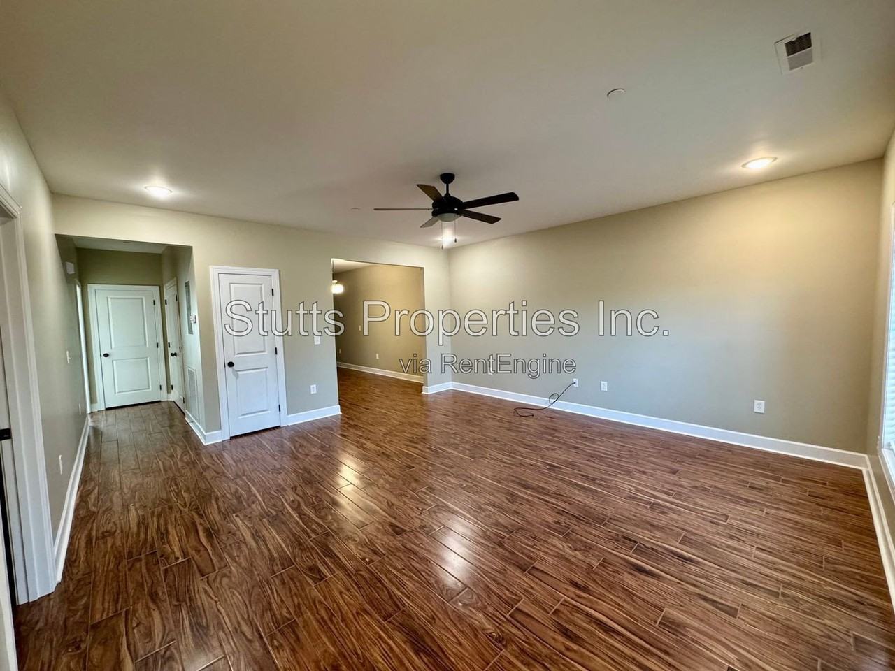 145 Bruin Pl #205 - Photo 4 of 9