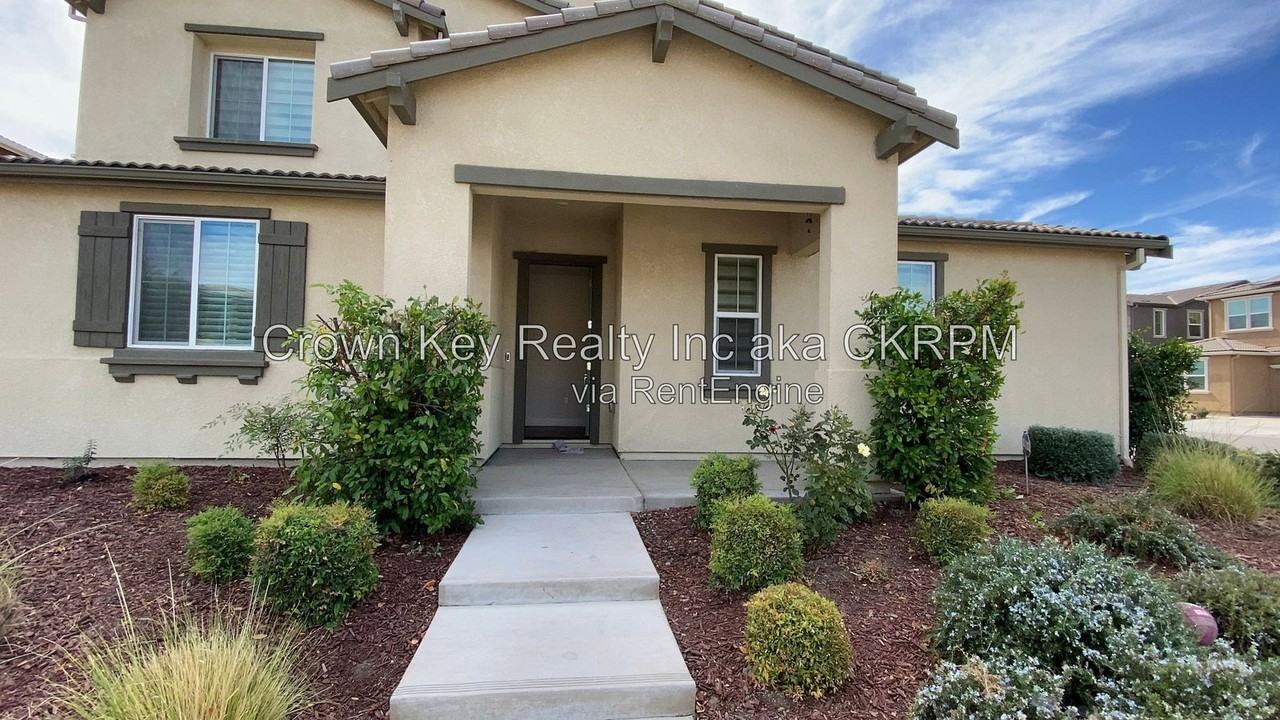 7236 Diamond Ave - Photo 2 of 20