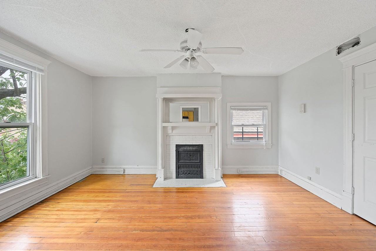 329 W Mcmillan St #4 - Photo 2 of 17