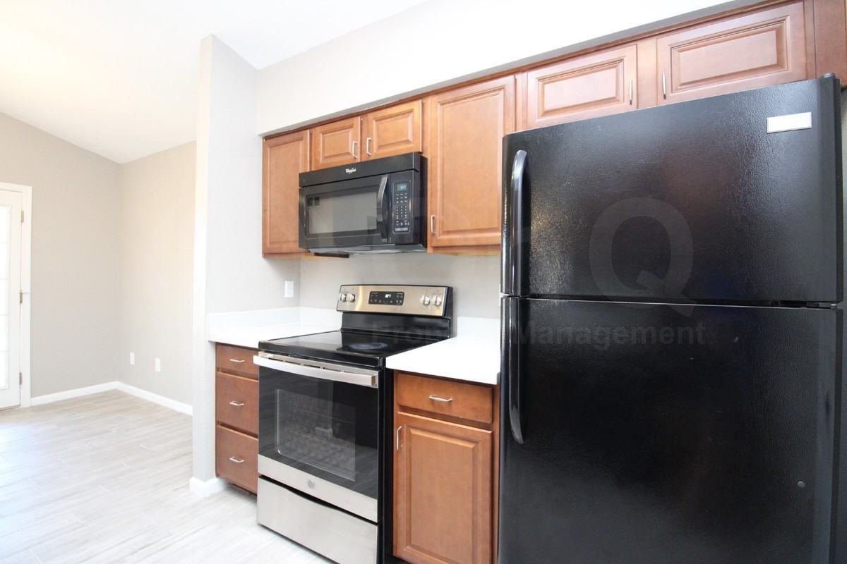 3202 N Ash Cir - Photo 3 of 22