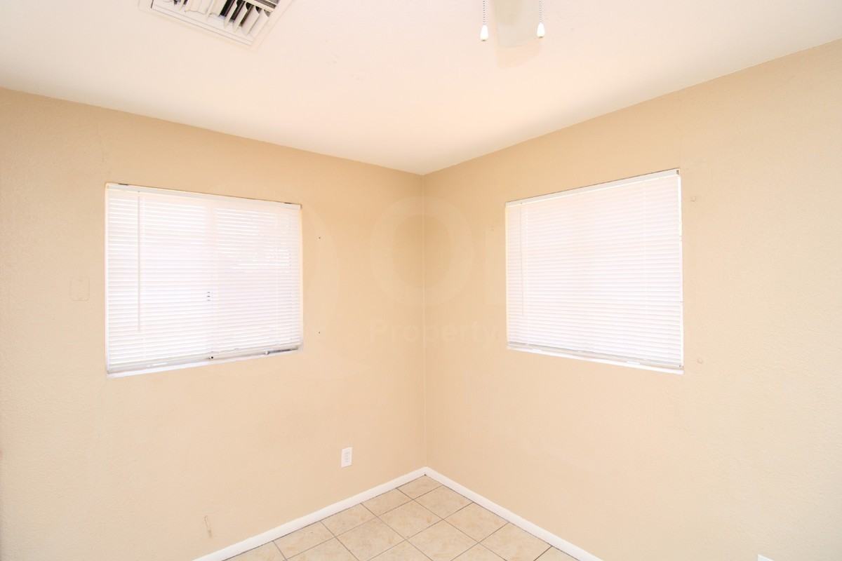 6241 S 16th St - Photo 7 of 11