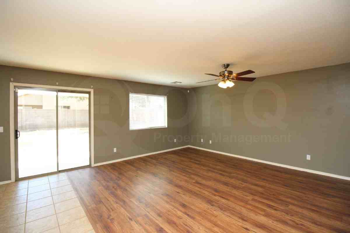 3841 W Belle Ave - Photo 7 of 24