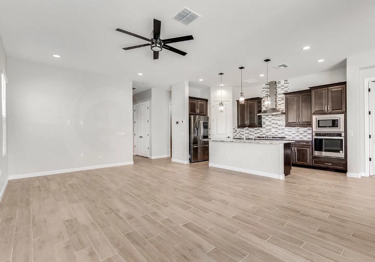 18222 N 66th Pl - Photo 5 of 29