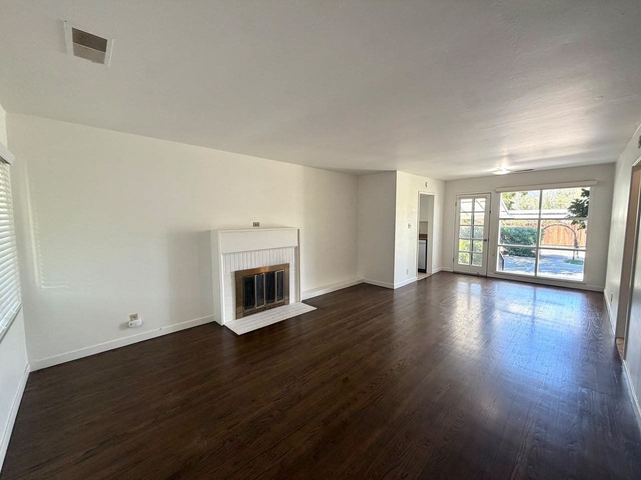 204 El Prado Ave #1 - Photo 2 of 14