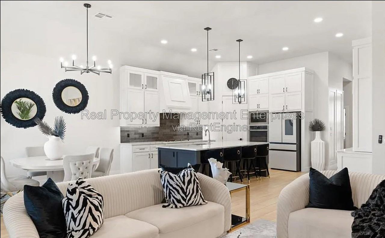 15801 Capri Ln - Photo 5 of 18
