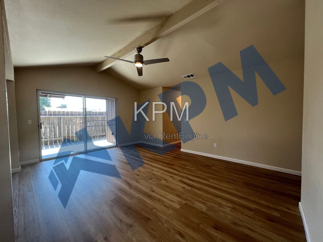 1519 Silver Creek Cir - Photo 6 of 24