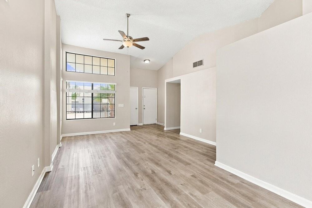 1338 Operetta Way - Photo 5 of 16