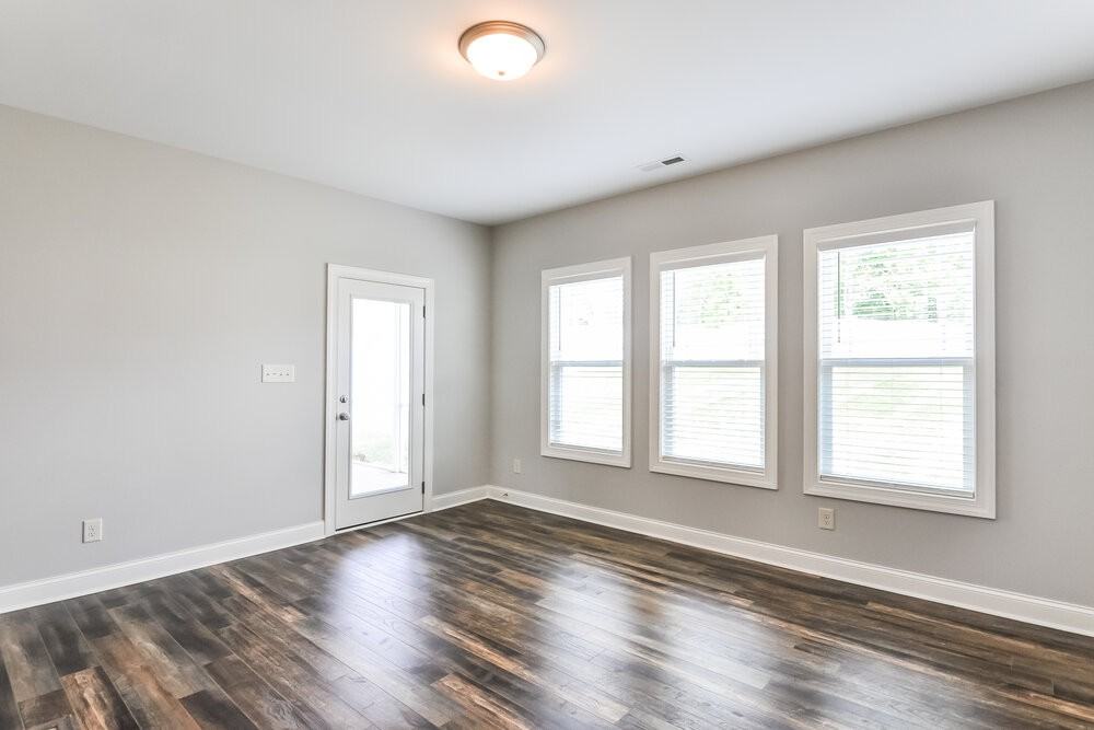 815 Airedale Trl - Photo 7 of 17