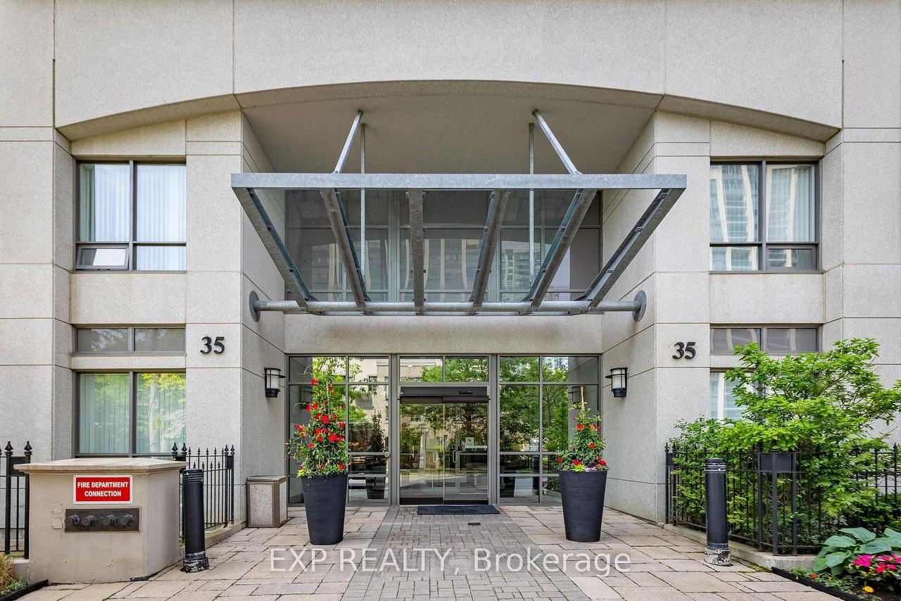 35 Hollywood Avenue #311 - Photo 3 of 50