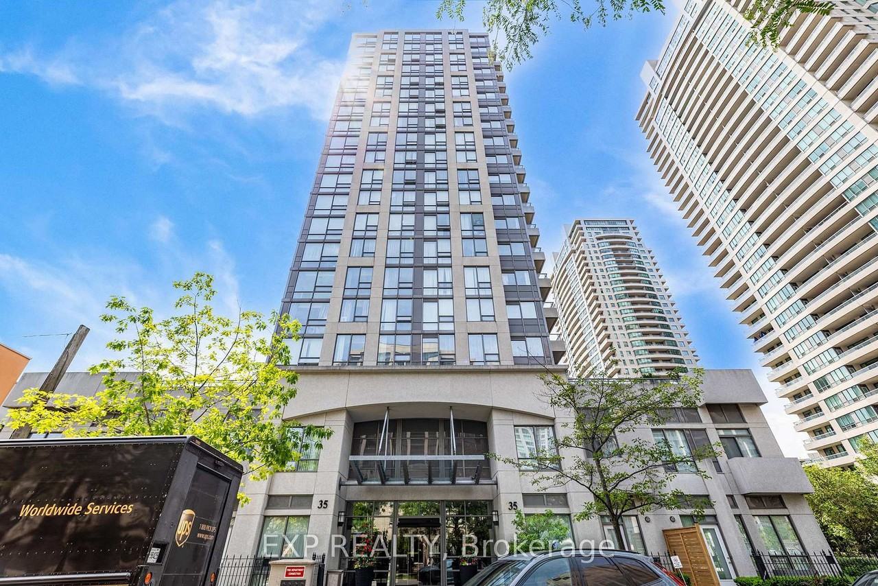35 Hollywood Avenue #311 - Photo 4 of 50
