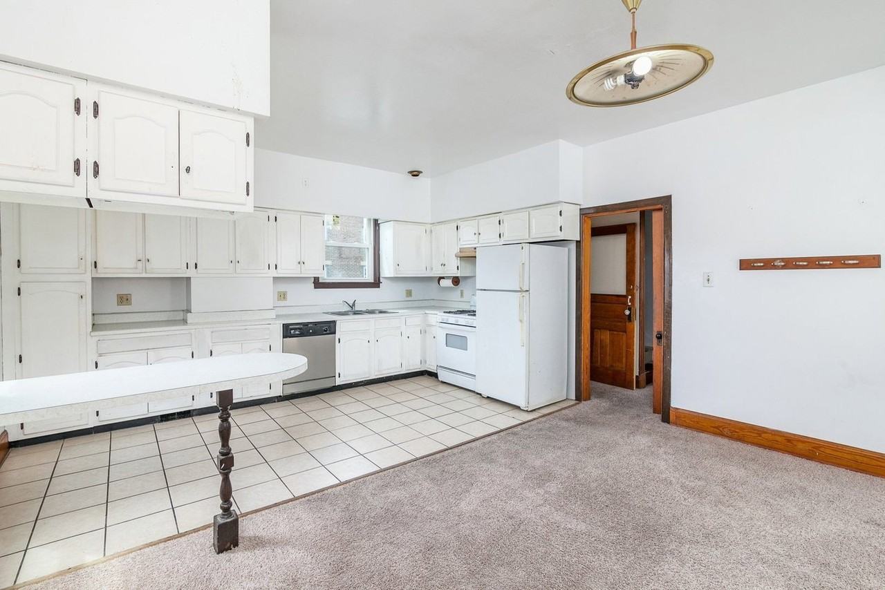 333 W Mcmillan St - Photo 4 of 13