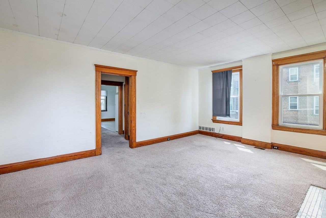 333 W Mcmillan St - Photo 6 of 13