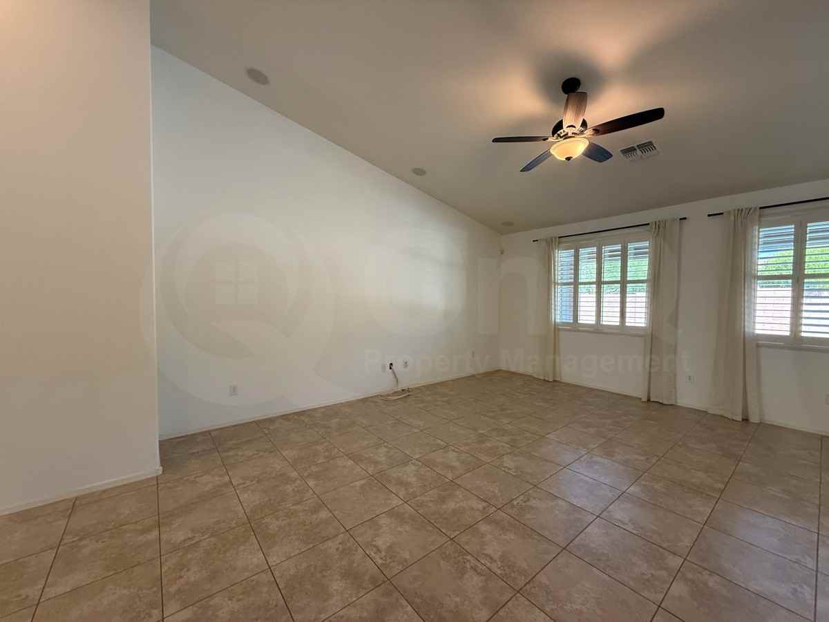 3430 W Bell Song Pl - Photo 6 of 29