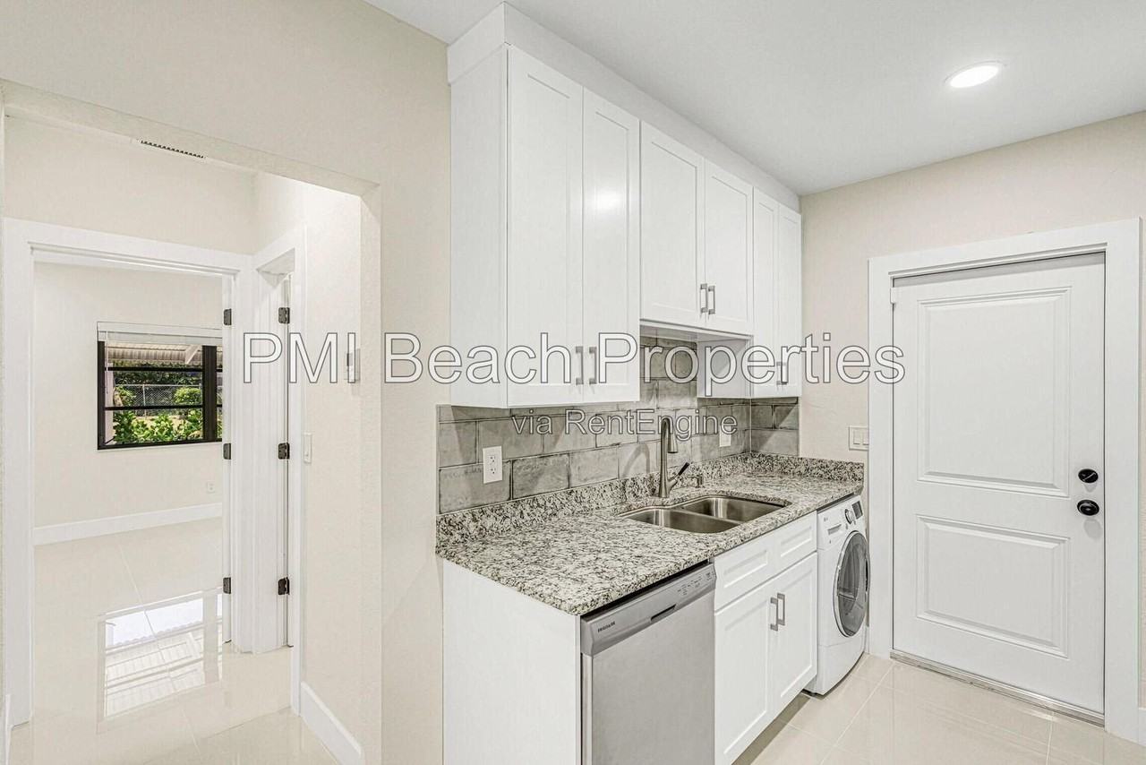 1615 S Federal Hwy #B - Photo 5 of 12