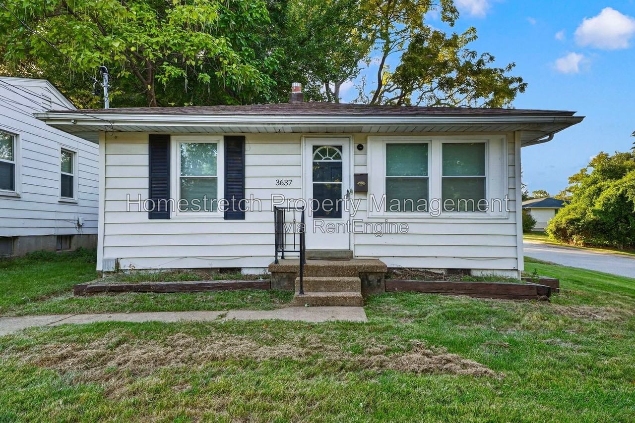 3637 Long Dr - Photo 2 of 21