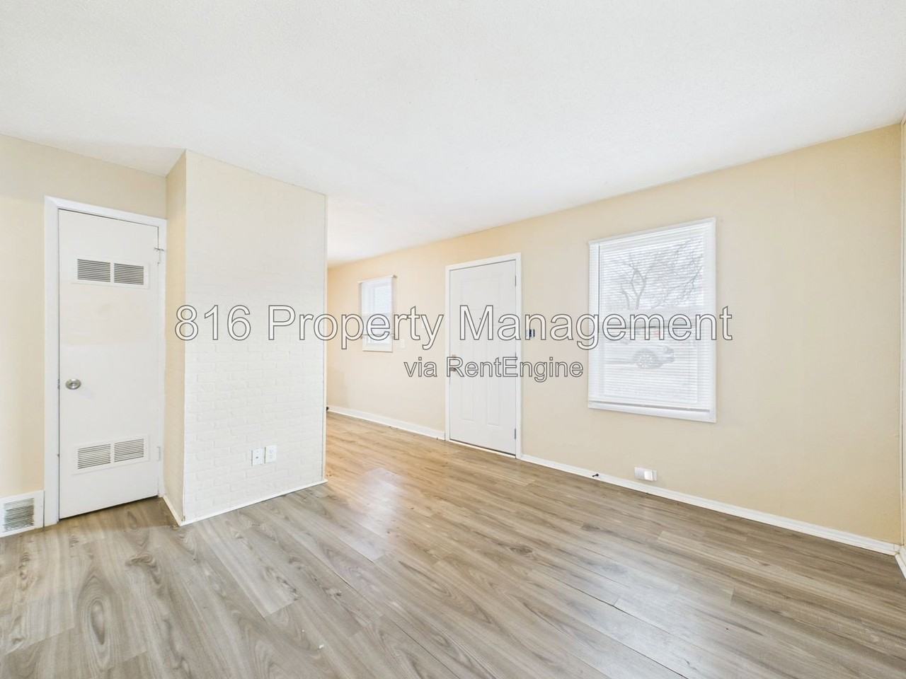 6104 E 152nd Ter #A - Photo 3 of 19