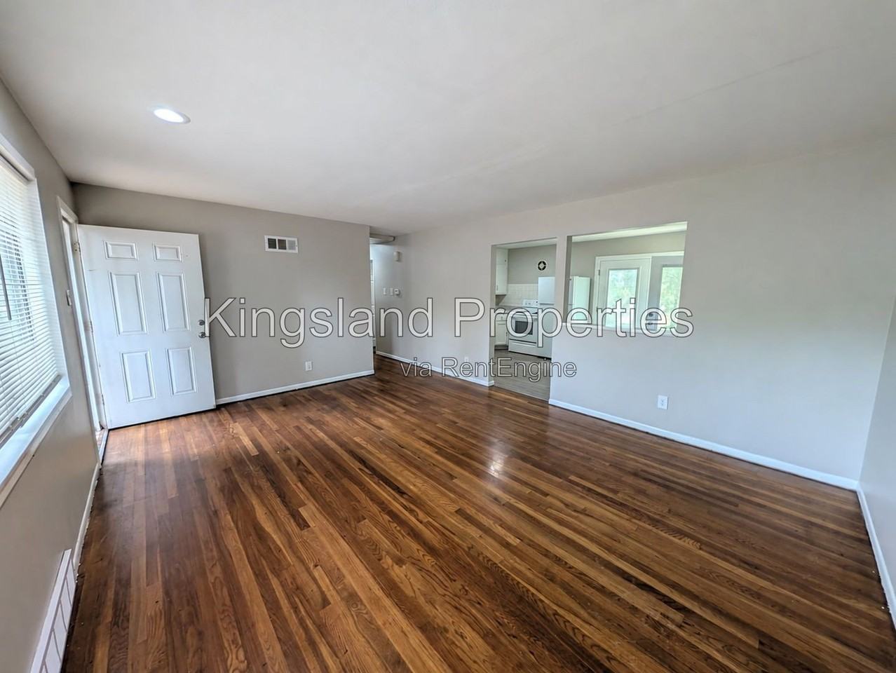 276 Elmdale Dr - Photo 3 of 20
