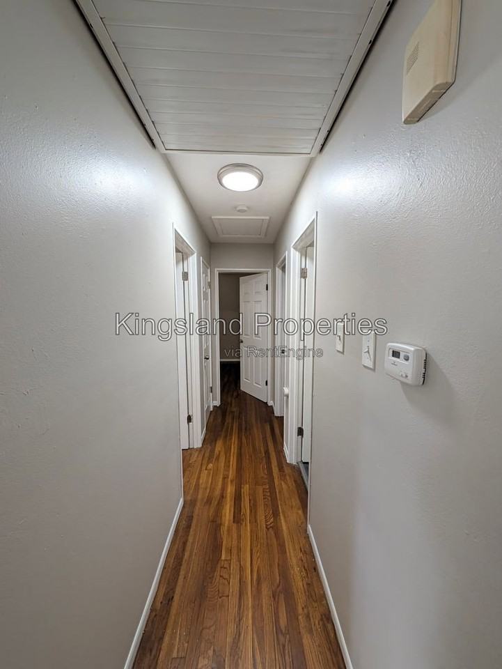 276 Elmdale Dr - Photo 7 of 20