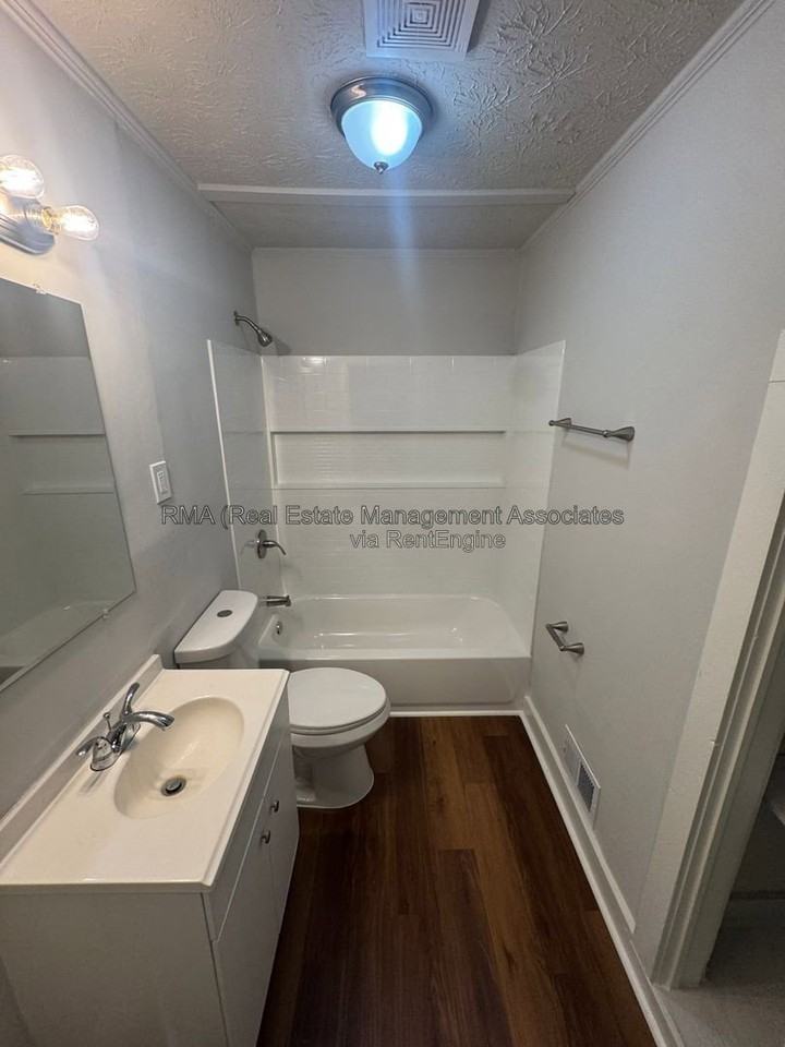 726 Lane St - Photo 5 of 7