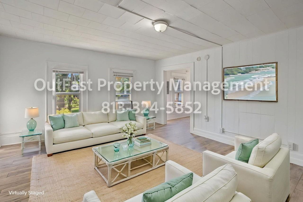 915 E Palmetto St #7 - Photo 2 of 16
