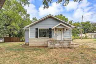 3203 W Harrison St - Photo 1 of 1