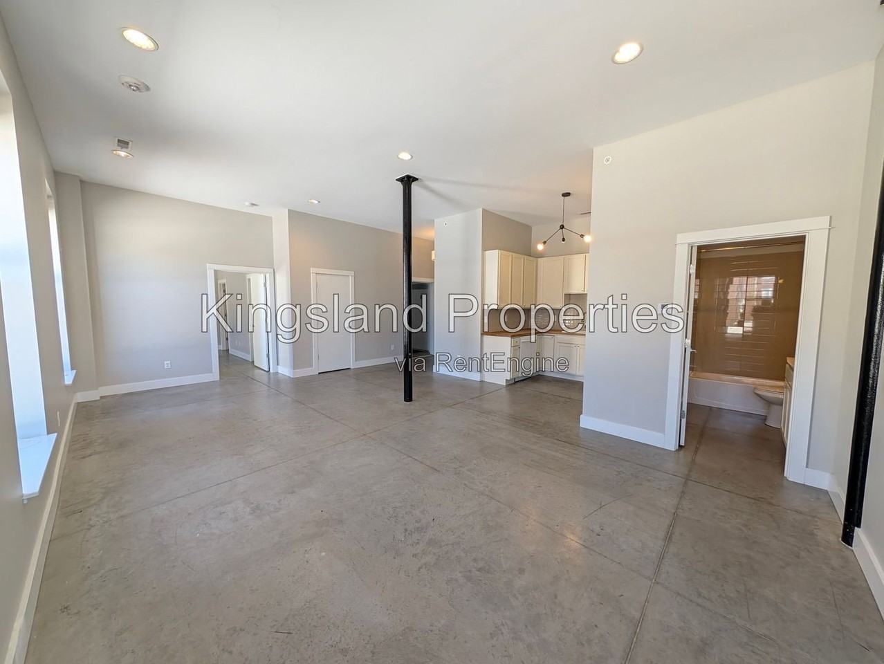 4432 Olive St #G - Photo 3 of 17