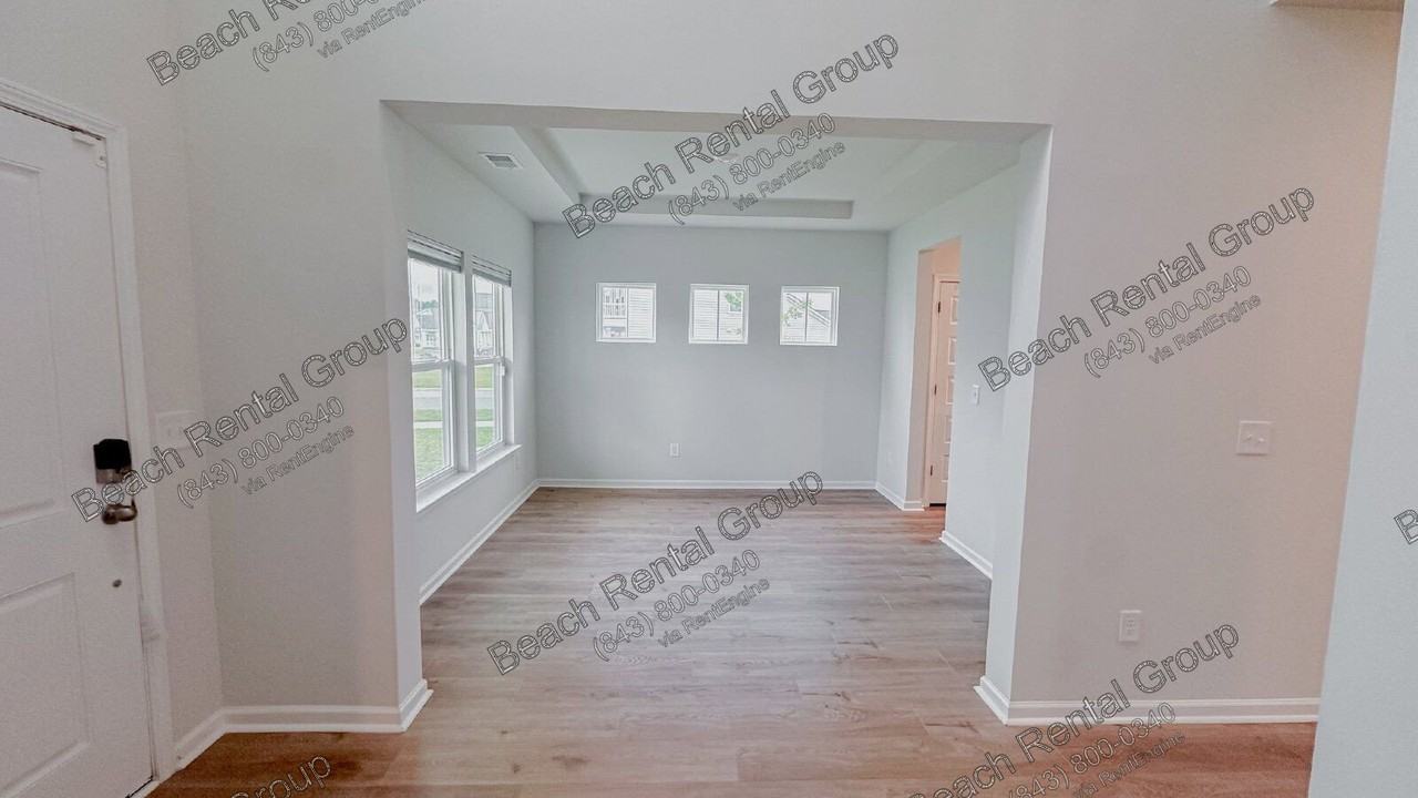 5724 Whitebark Dr - Photo 3 of 40
