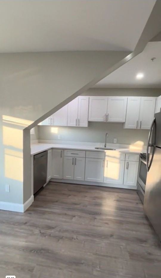 80 N Allen St #2B - Photo 2 of 10