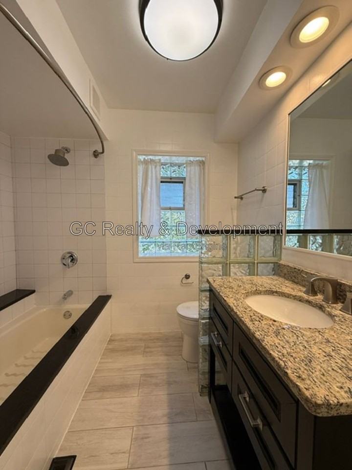 7500 W Cleveland St - Photo 5 of 23
