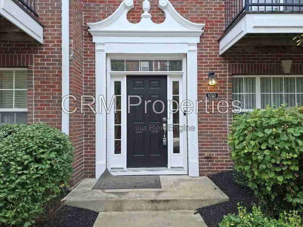 8250 Ethan Dr - Photo 2 of 33