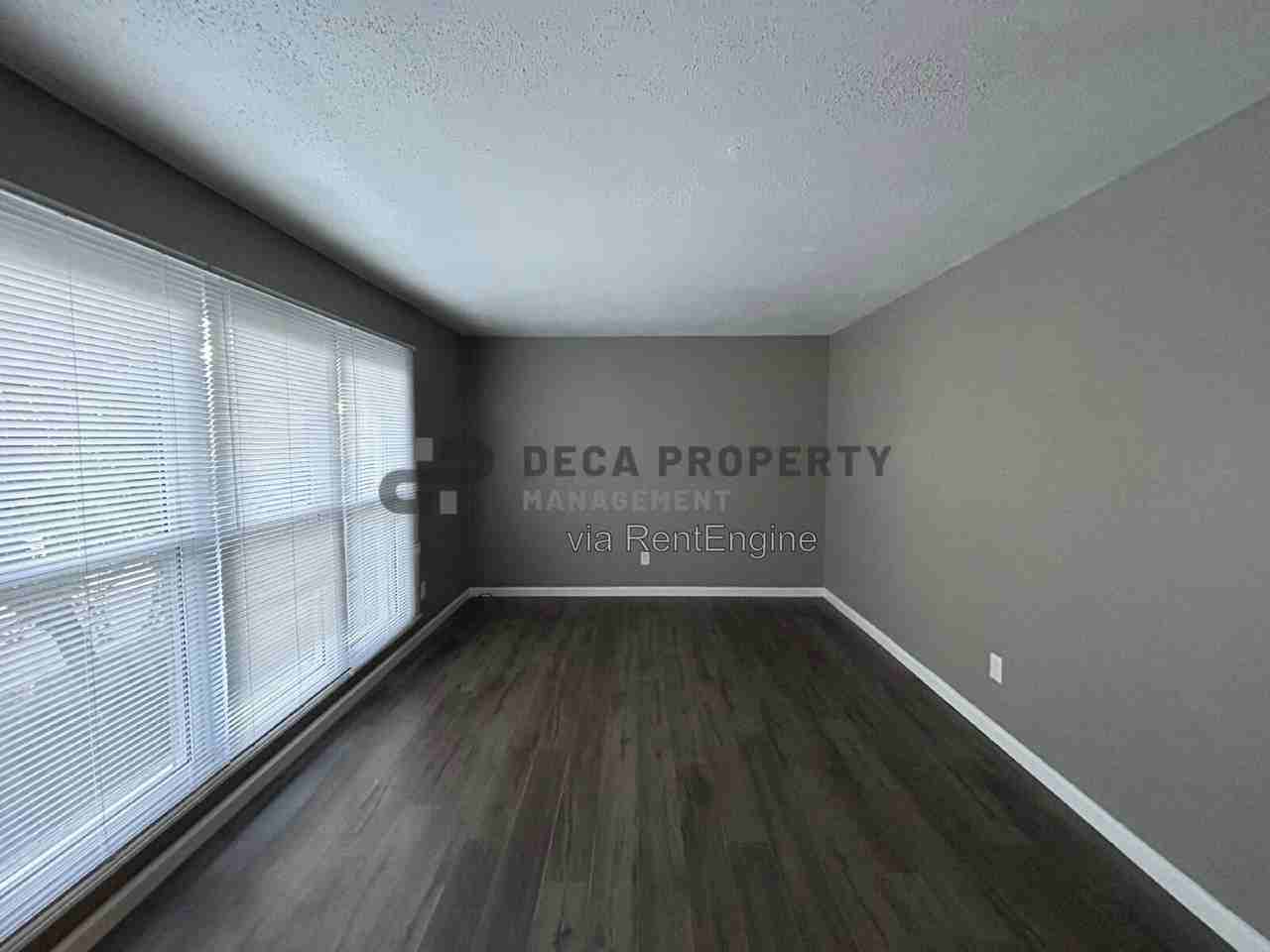 10105 Squire Meadows Dr #B - Photo 2 of 12