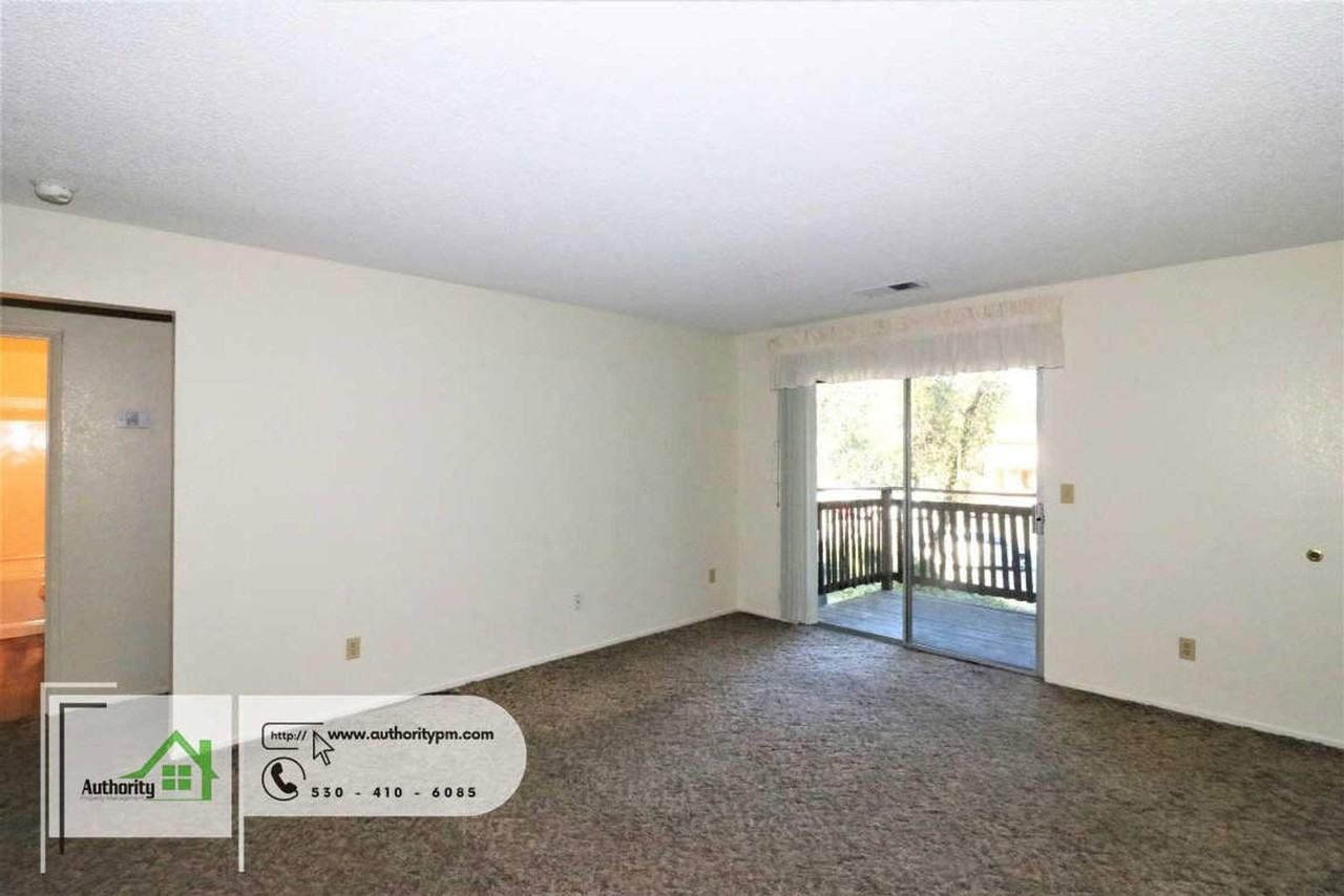 1859 Conifer Way #4 - Photo 3 of 18