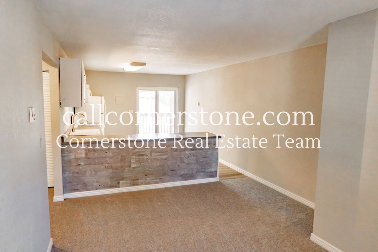 625 Yuma St - Photo 6 of 15