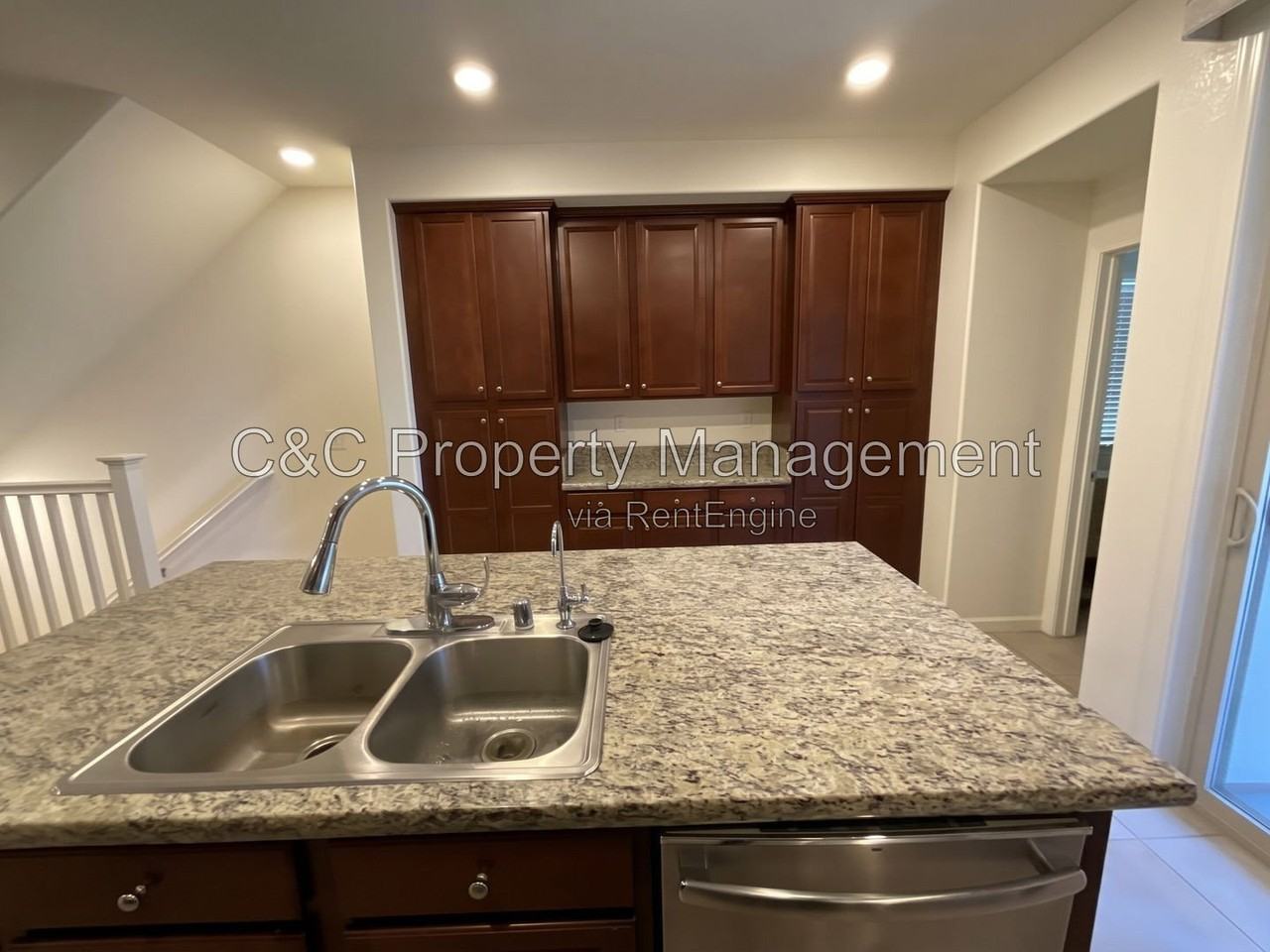 2762 Ferrara Cir - Photo 6 of 25