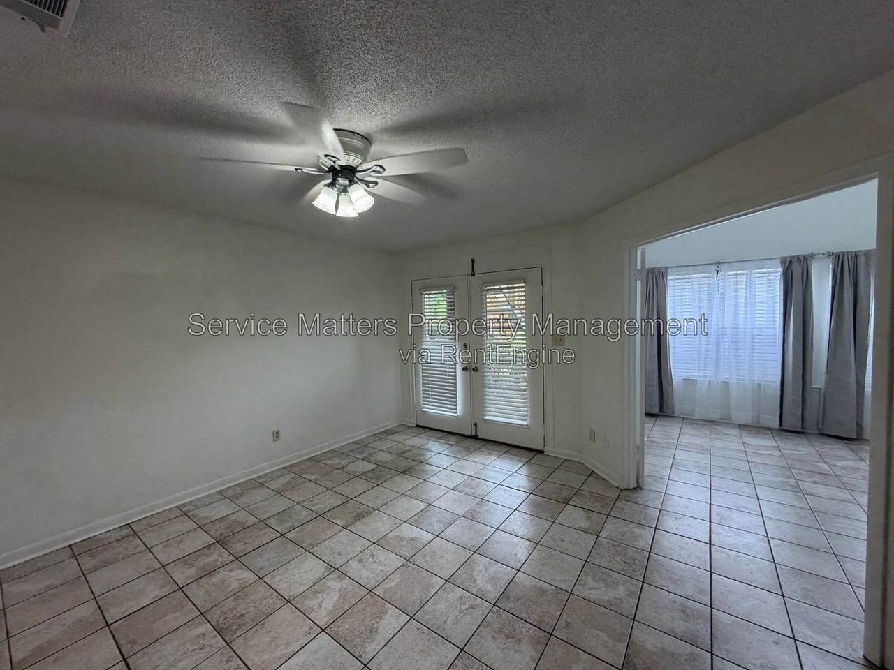 7150 Plantation Rd #413 - Photo 2 of 24