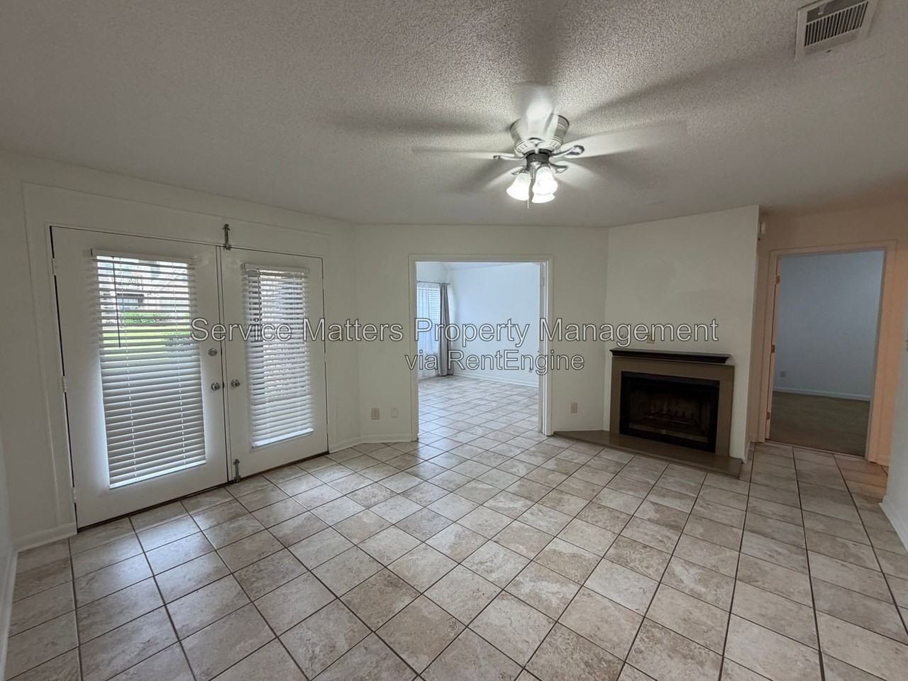 7150 Plantation Rd #413 - Photo 3 of 24
