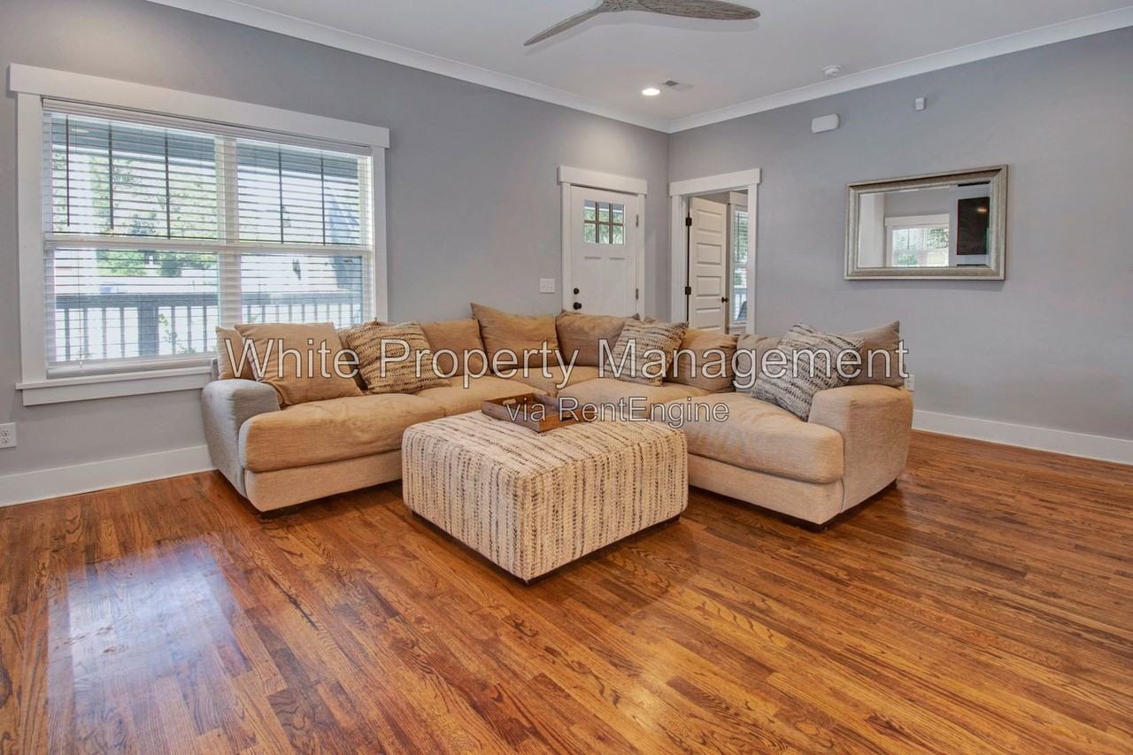 1416 Parkwood Ave - Photo 5 of 22