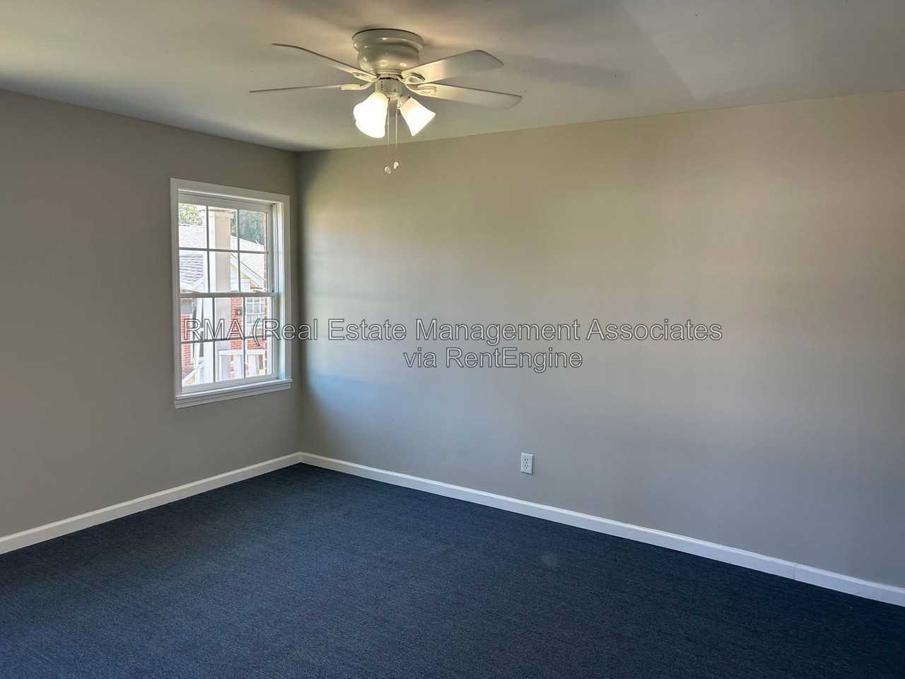728 W Taylor St - Photo 2 of 5