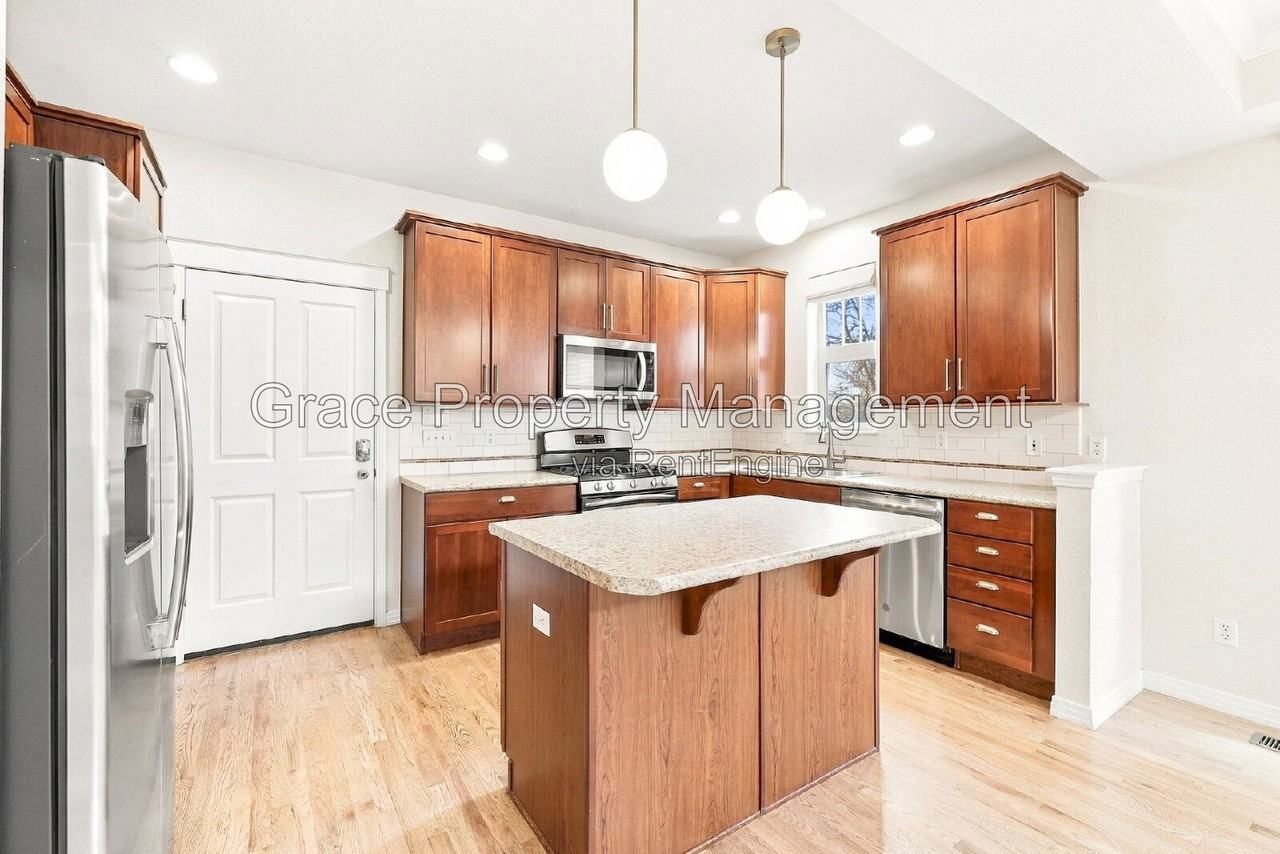 3364 Wabash St - Photo 7 of 26