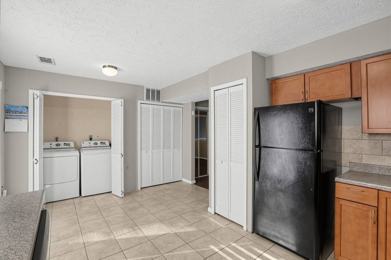 6090 Tapir Pl - Photo 3 of 15