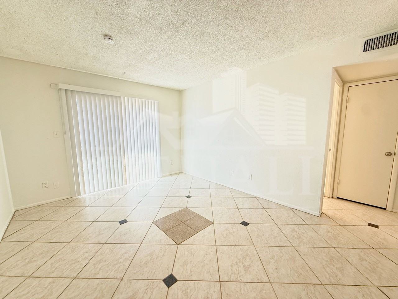 4490 E Pueblo Ave - Photo 3 of 16