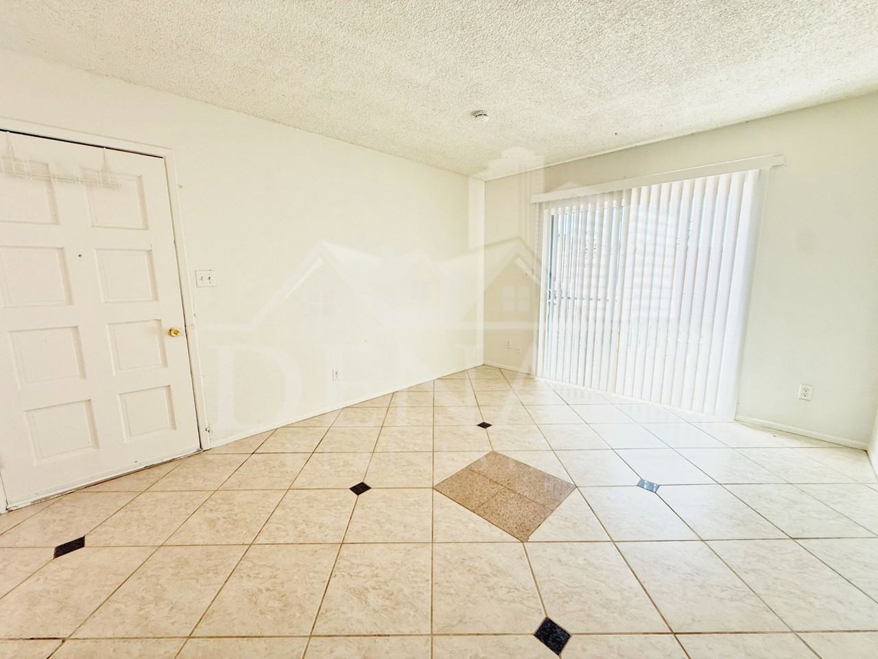 4490 E Pueblo Ave - Photo 4 of 16