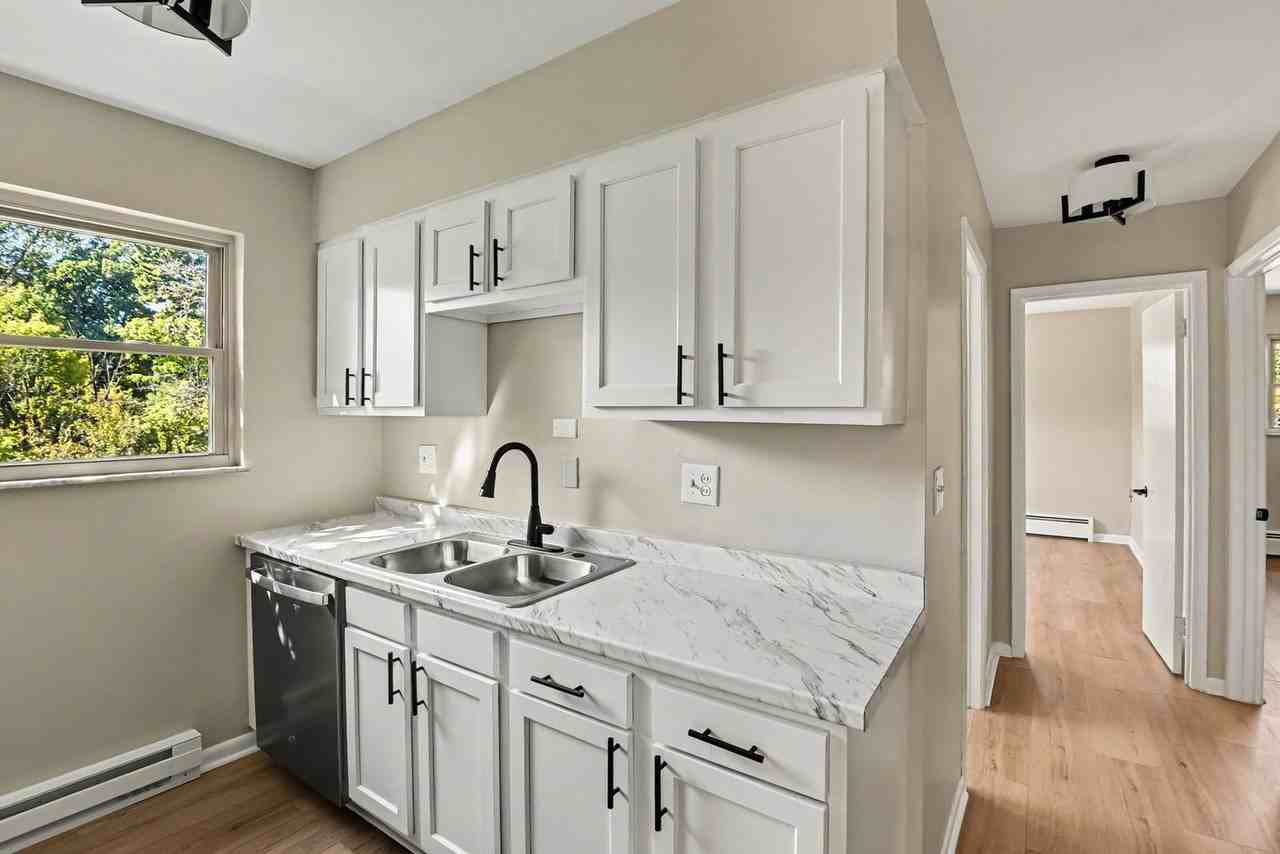 2246 Kipling Ave #3 - Photo 6 of 12